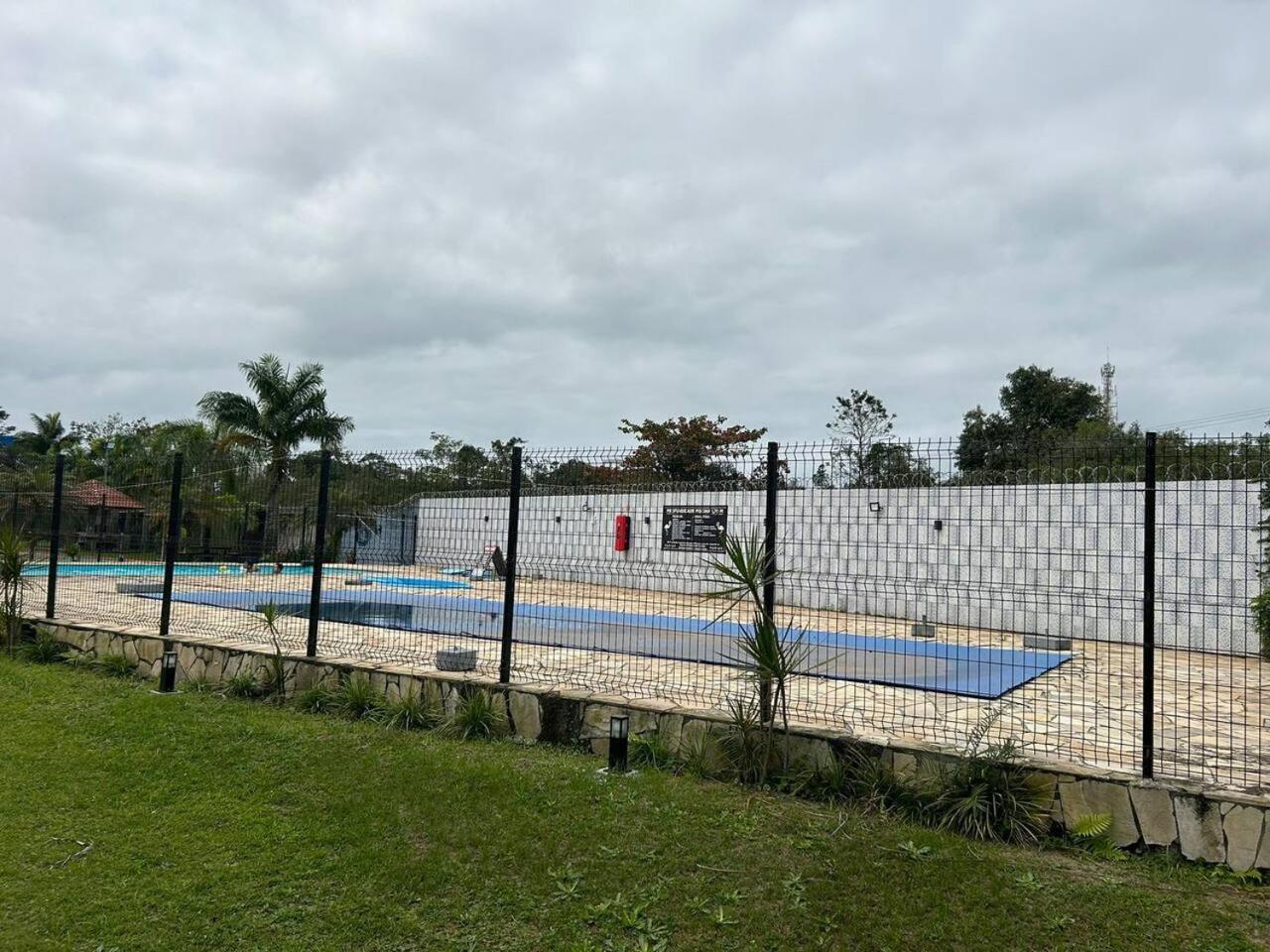 Kitnet Flamingo 31B Apartamento Matinhos Exterior foto